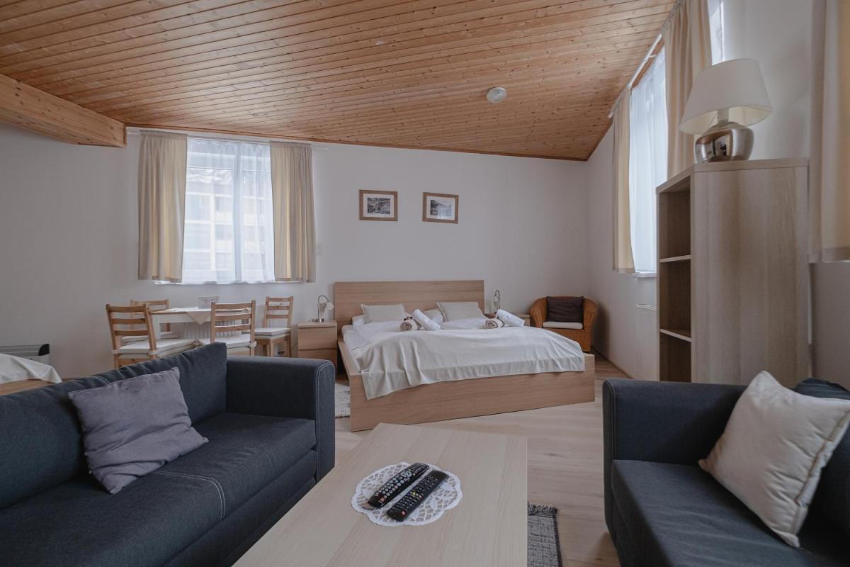 Alpenpension Haslinger บาดกัสไตน์ ภายนอก รูปภาพ