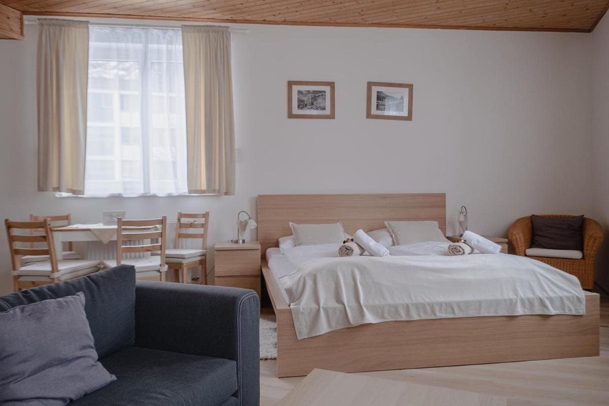 Alpenpension Haslinger บาดกัสไตน์ ภายนอก รูปภาพ